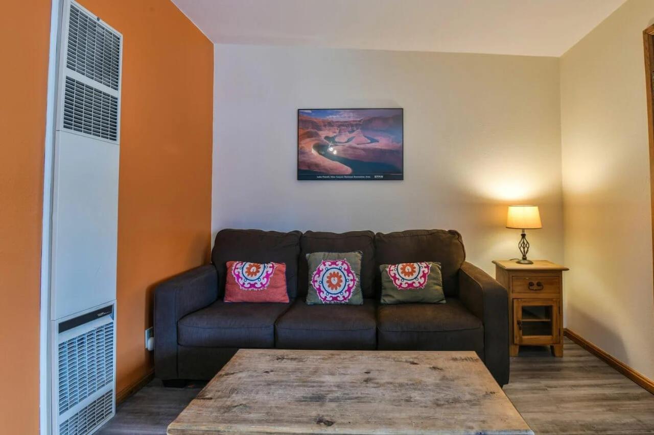 Cozy Adventure Pad Near Downtown - Rose Tree 2 Villa Moab Luaran gambar
