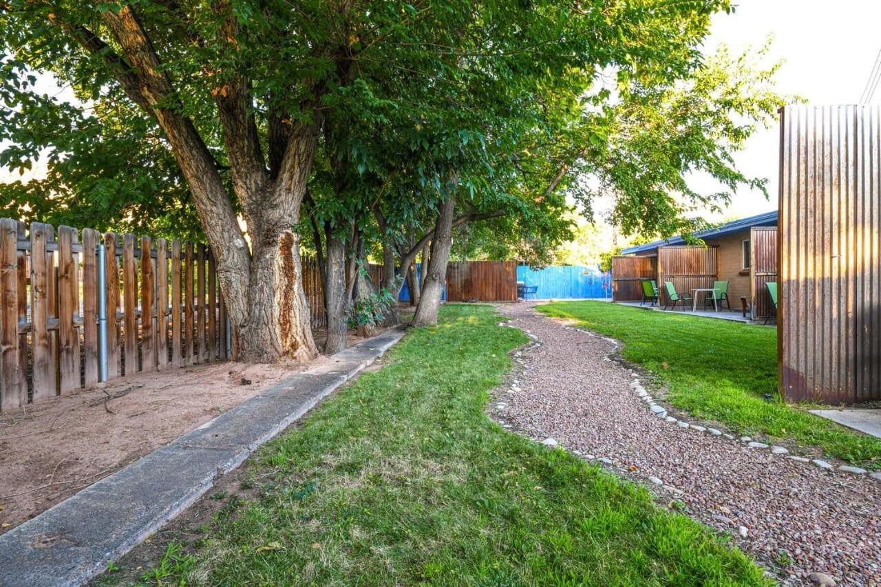 Cozy Adventure Pad Near Downtown - Rose Tree 2 Villa Moab Luaran gambar